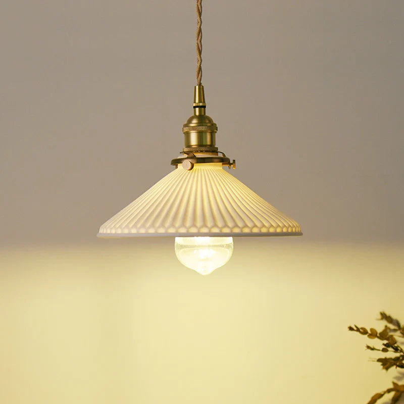 Verona Hat Ceramic Pendant Light